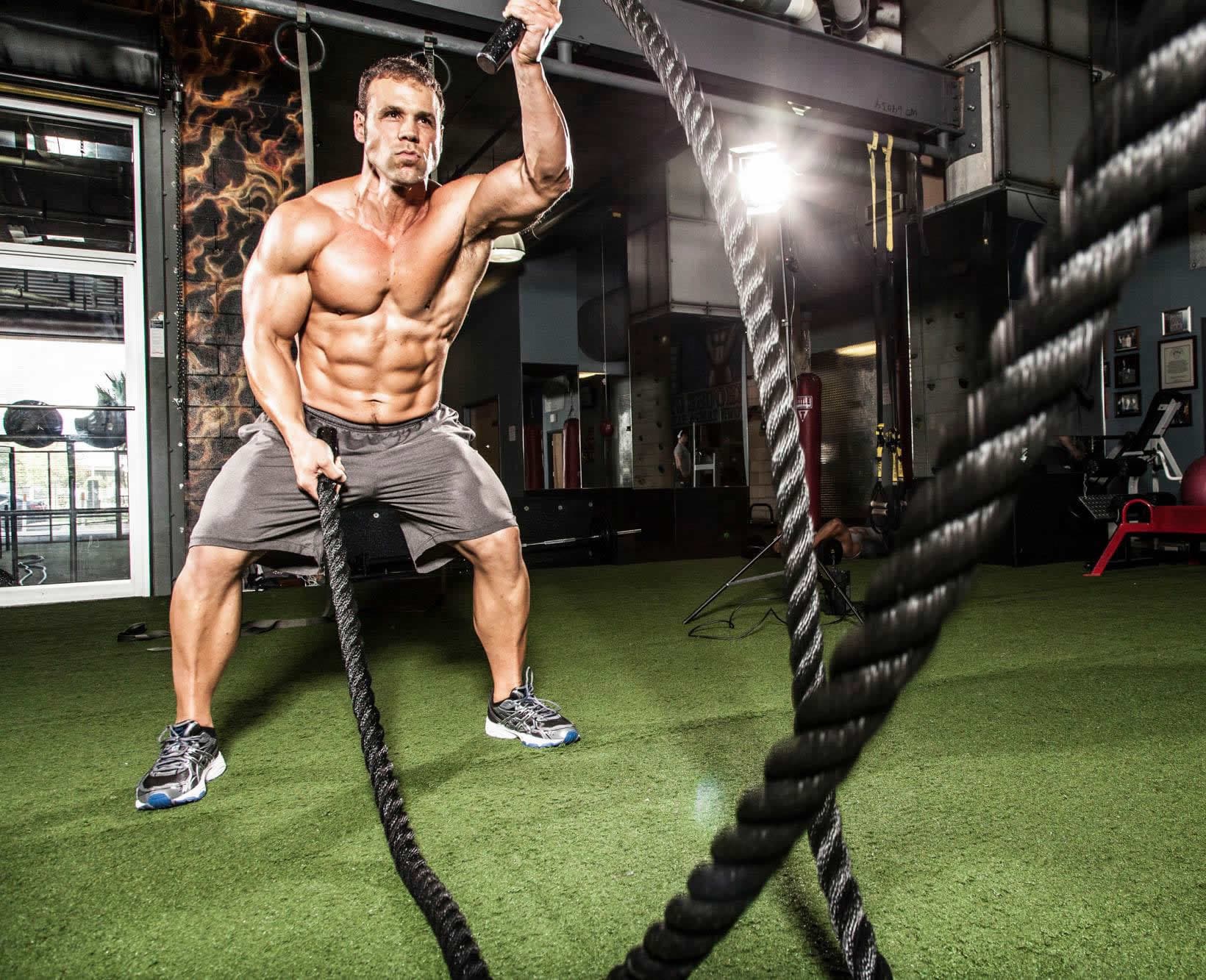 Chad Moeller training with battle ropes